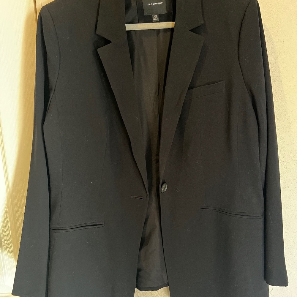 Women’s black blazer